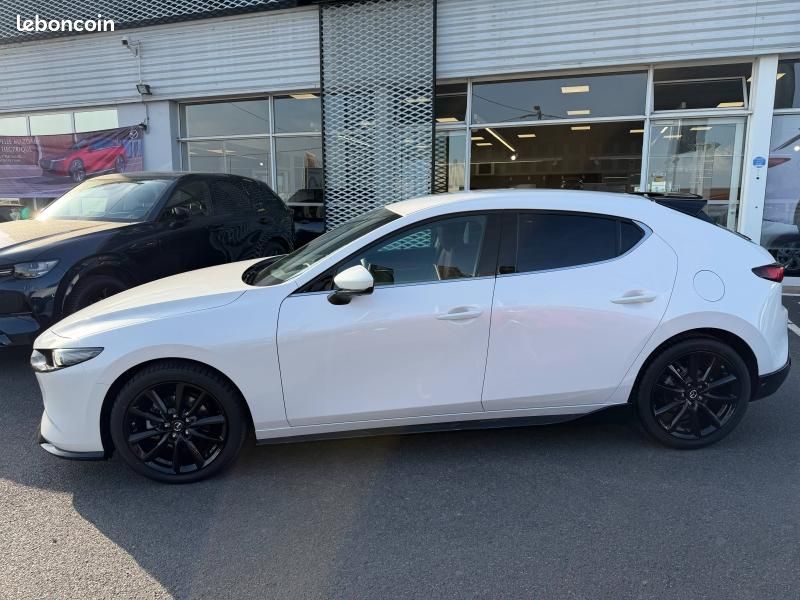 Mazda Mazda 3 2.0 e-SKYACTIV-X M-Hybrid 186ch Takumi BVA 2025 Euro6e (image 8)