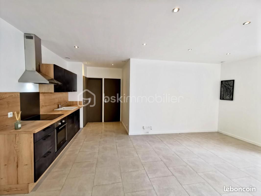 Appartement 2 pièces 40 m² · à Châtellerault · 40 m² · 425 €