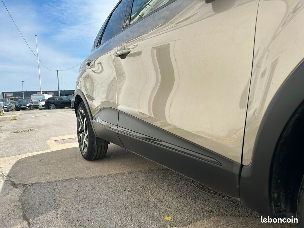 Renault CAPTUR Intens (image 12)
