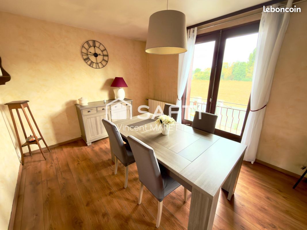 Maison 6 pièces 100 m² · à Saint-Maximin · 100 m² · 235 000 €
