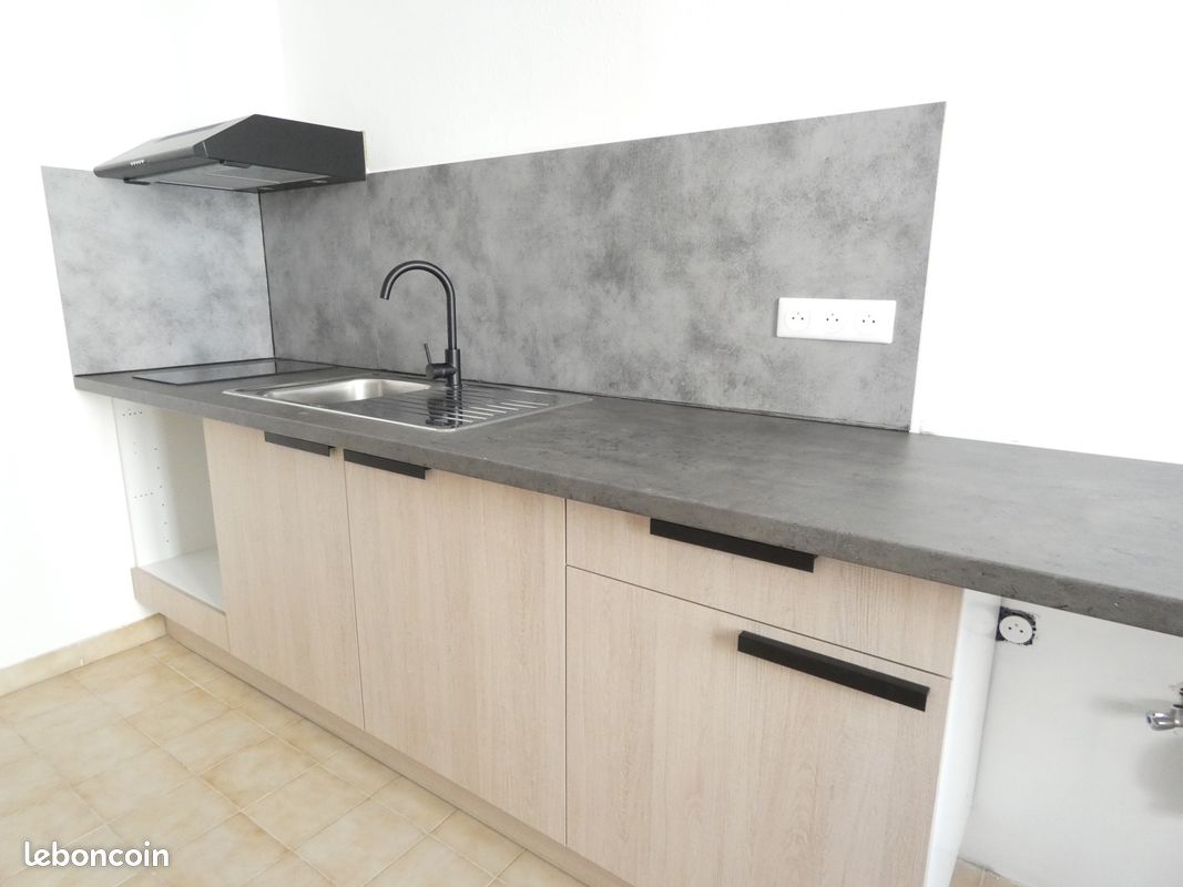 Appartement 2 pièces 35 m² · à Alès · 35 m² · 410 €/mois