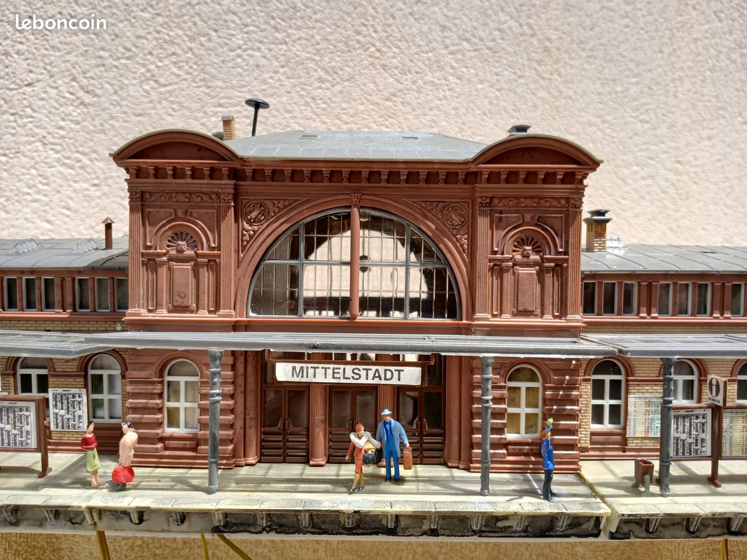 GARVALON Modèle De Quai De Métro Gris - Accessoire Décoratif Station Miniature Pour Bricolage, Bac à Sable Et Scène Éducative