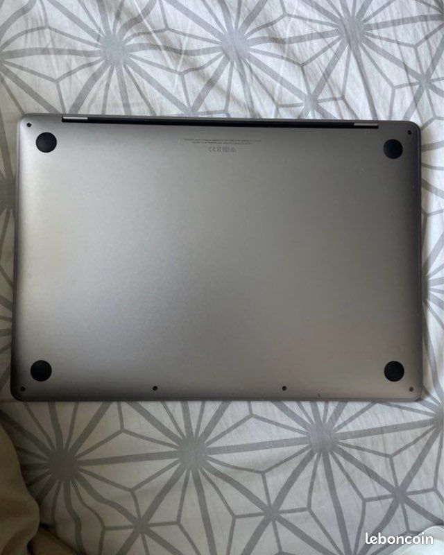 MacBook Pro touchbar (image 3)