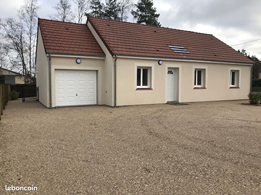 Maison 4 pièces 88 m² · à Yvoy-le-Marron · 88 m² · 812 €/mois