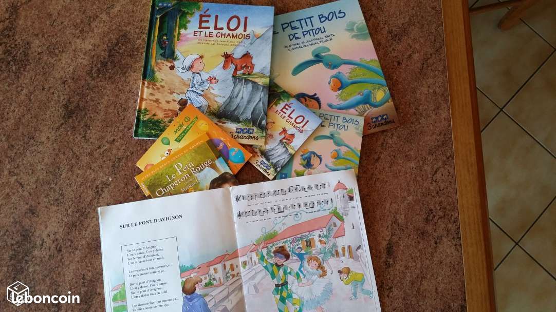 Lot de 3 livres et de 4 CD (image 1)