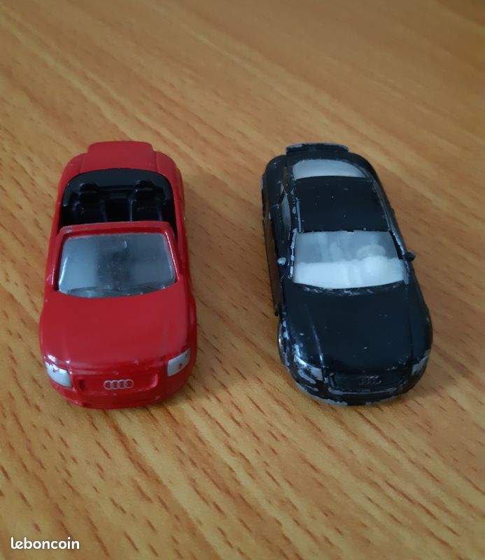 Lot 2 Audi TT Miniatures (image 3)