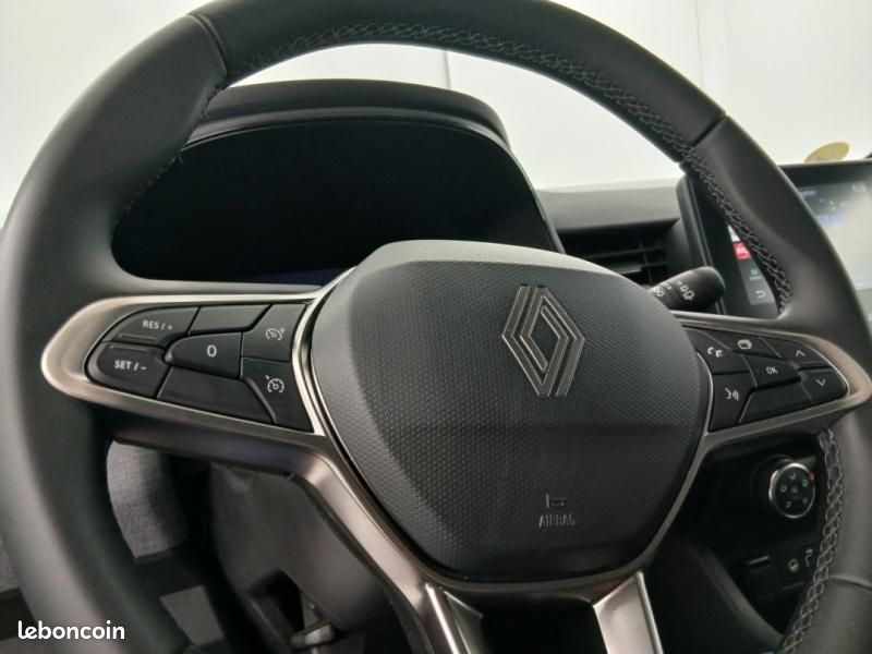 Renault Clio 1.5 Blue dCi 100ch Evolution - 24 (image 15)
