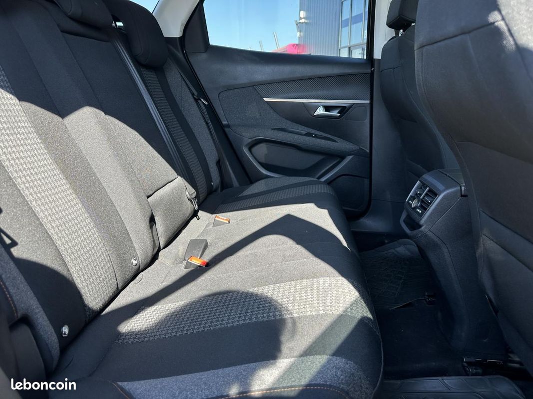 PEUGEOT 3008 130ch 1.2i S&S EAT6 II Active Business - GARANTIE 12 MOIS (image 15)