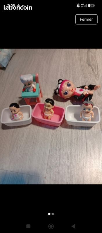 Figurines (image 2)
