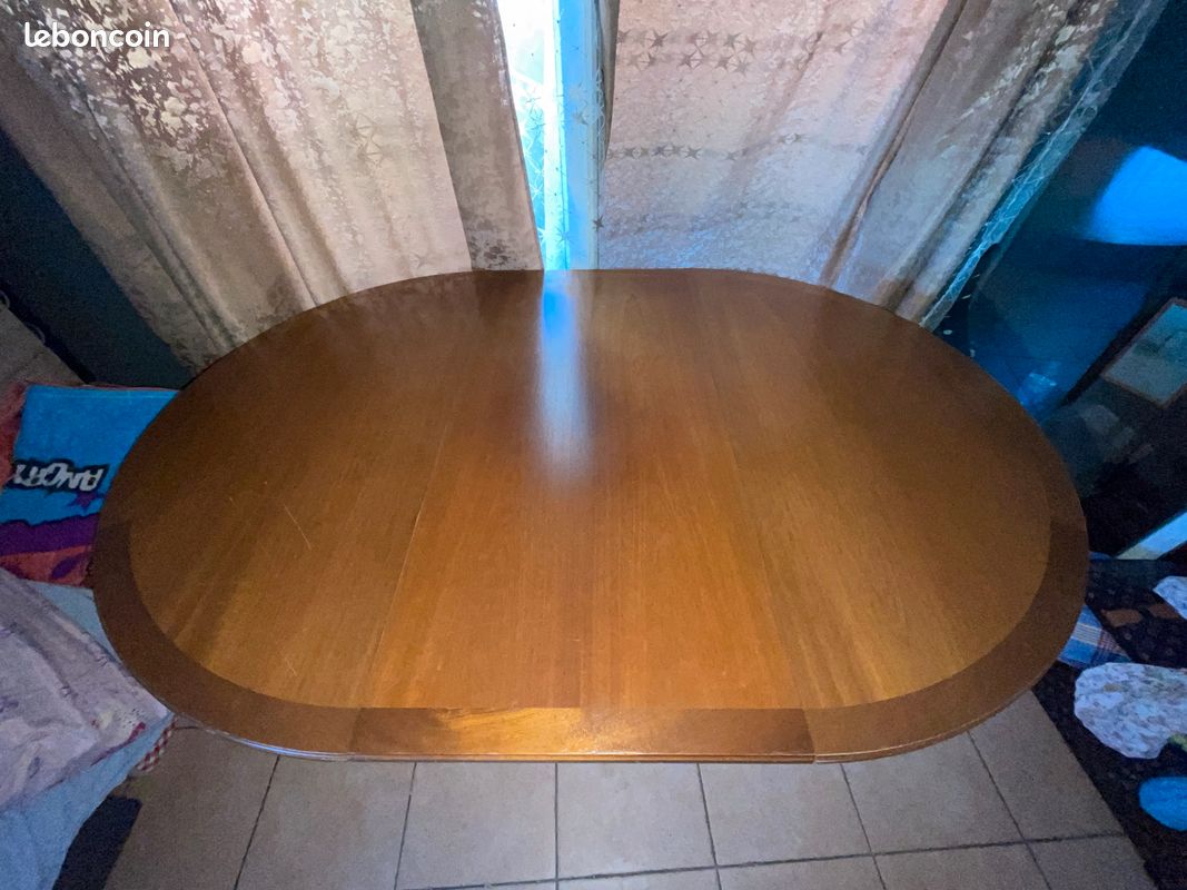 Table pour cuisine, salle à manger (image 1)