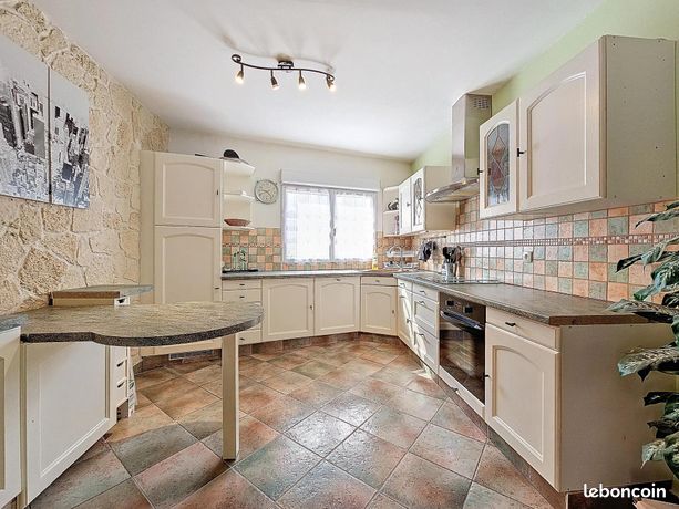 Maison 5 pièces 160 m²