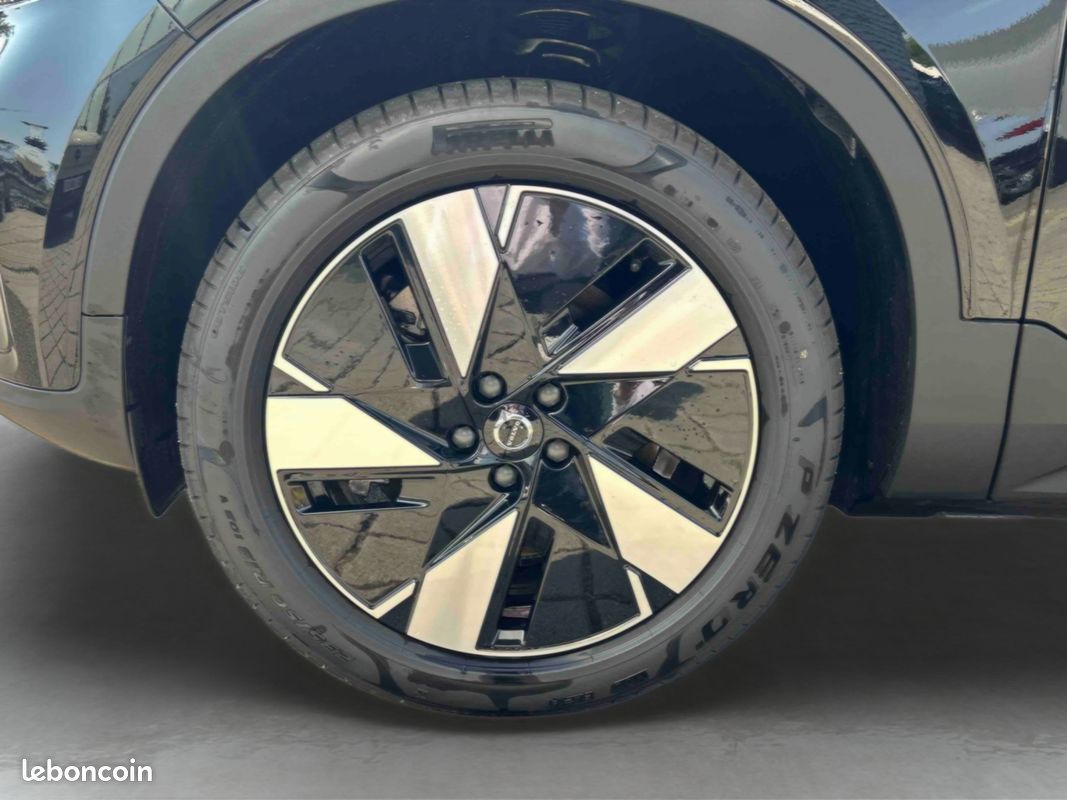 VOLVO EX40 Single Extended Range 252 ch Lounge Edition (image 14)