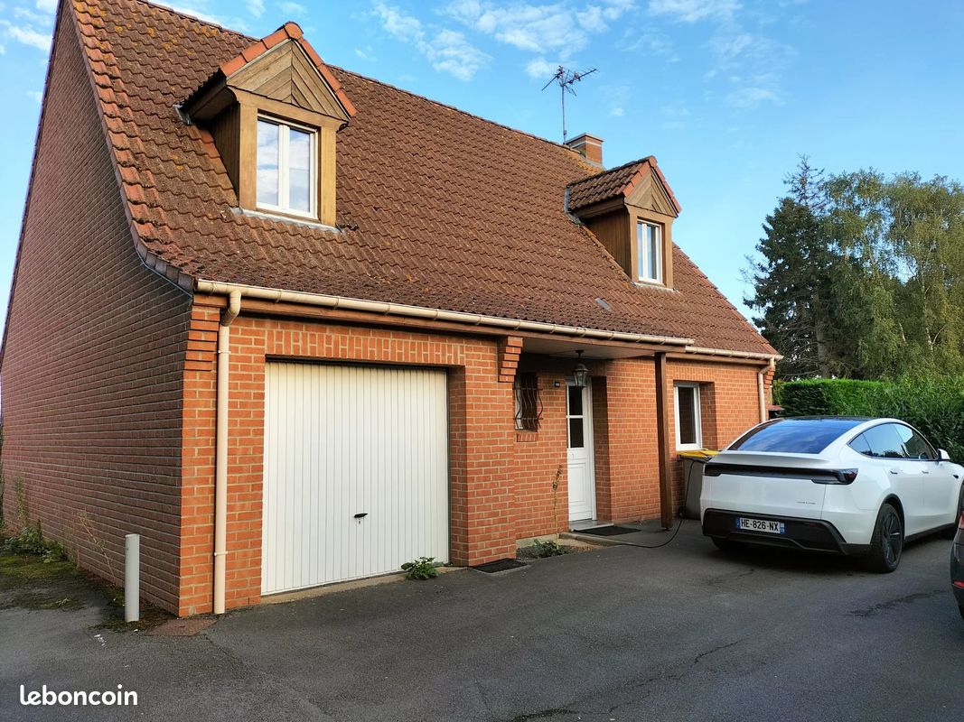 Maison 5 pièces 100 m² · à Allennes-les-Marais · 100,4 m² · 990 €/mois