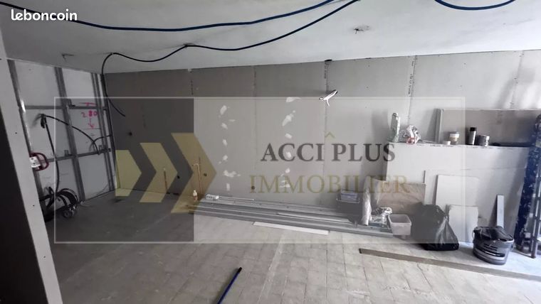 https://img.leboncoin.fr/api/v1/lbcpb1/images/21/66/4c/21664c116d1ee17d35e8cc339139cff78d0e750e.jpg?rule=ad-image