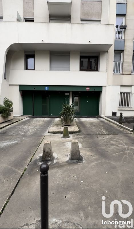 Parking 10 m² · à Paris · 10 m² · 15 000 €