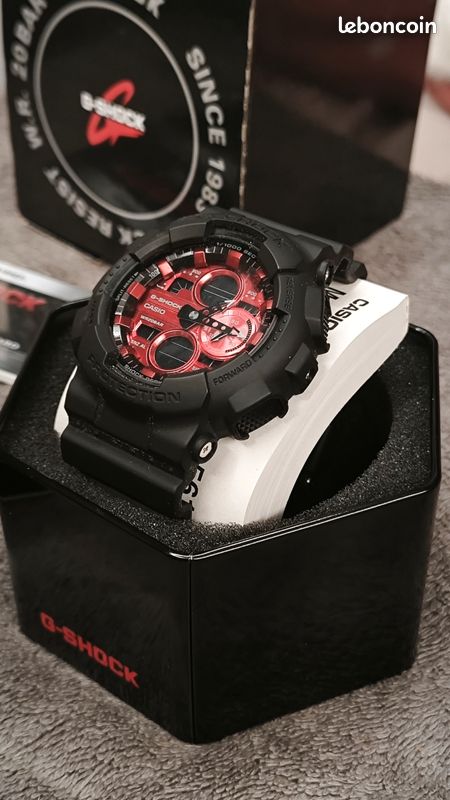 Casio G-Shock 5612 Rouge et noire - Montres & Bijoux