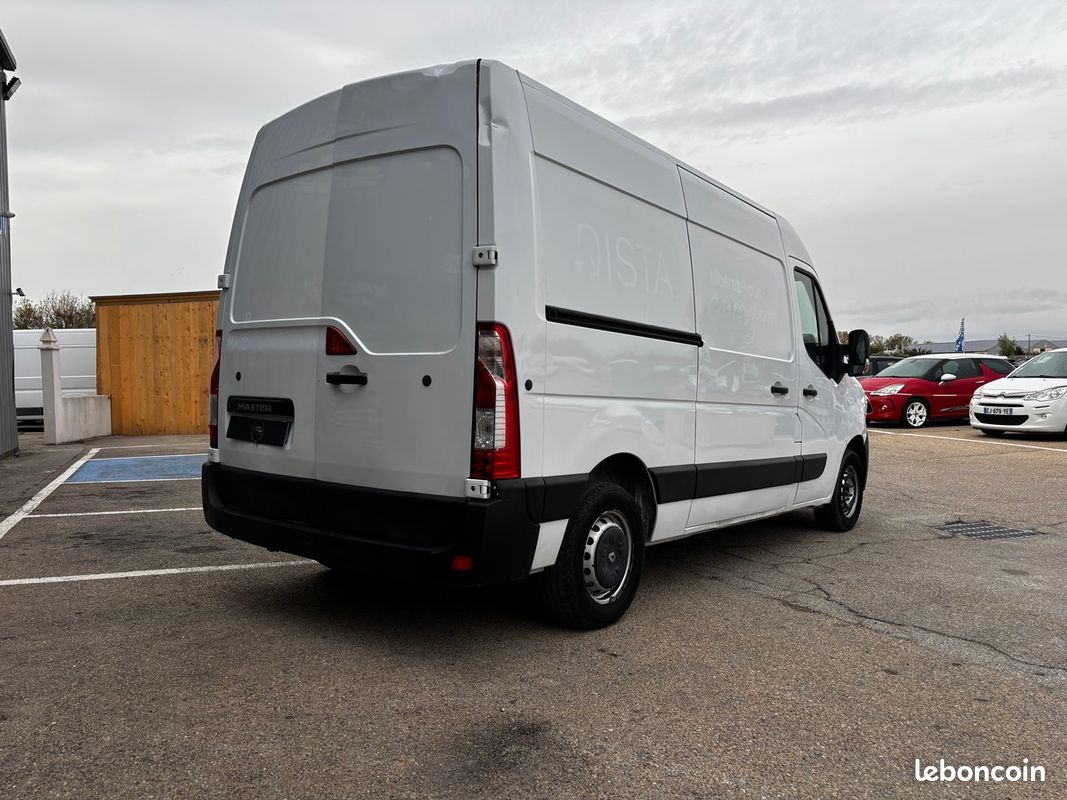 RENAULT Master H2L2 - 2.3 DCI 150CH BOITE A VITESSE AUTOMATIQUE / GARANTIE 1 ANS (image 3)