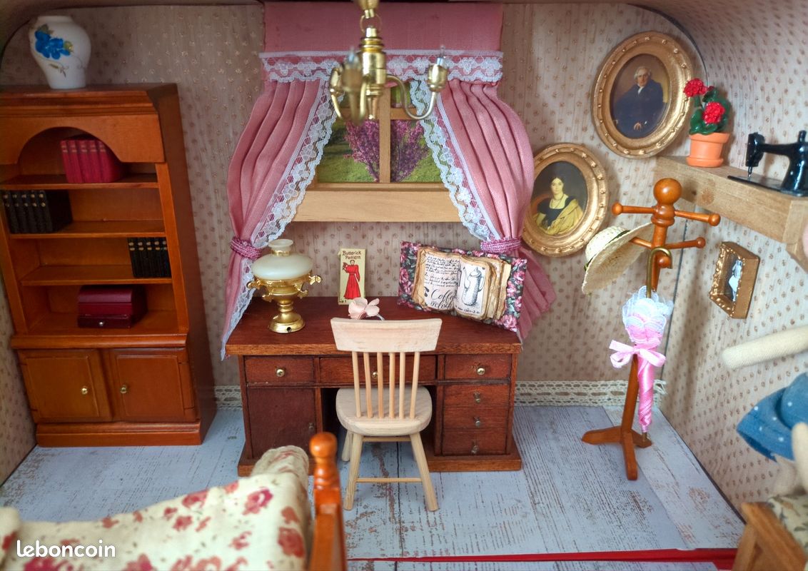 Chambre à Coucher De Poupée En Bois – Jouet Ancien – Vintage – Collection