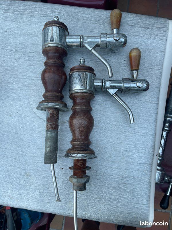 Pompes à bière bois (image 1)