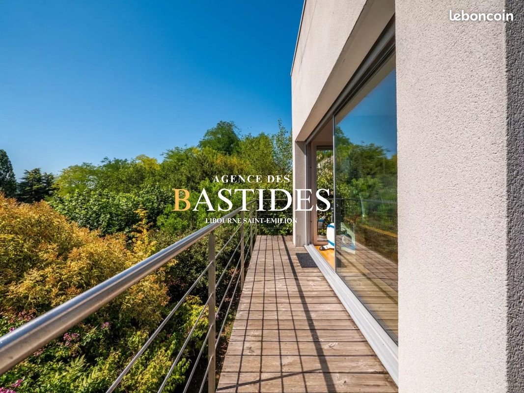 Maison 7 pièces 223 m² · à Branne · 223 m² · 565 000 €