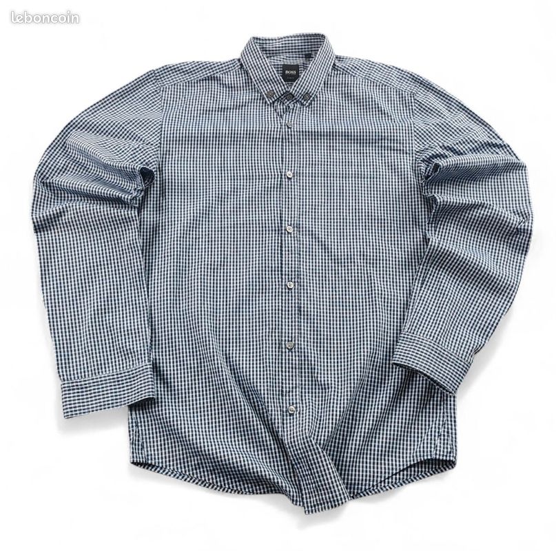 Chemise à manches longues Hugo Boss taille M 100% coton Vêtements
