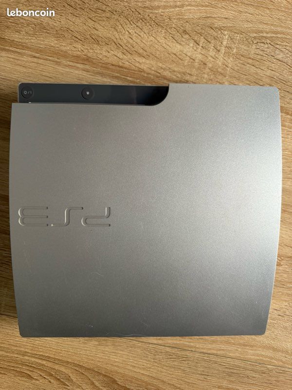 CONSOLE SONY PS3 PLAYSTATION 3 320 Go+10 JEUX + MANETTE OFFICIELLE (vendeur pro) EUR 99,90 - FR