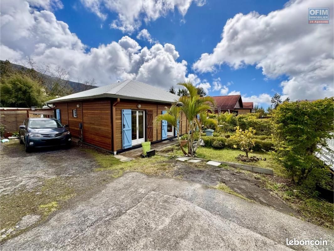 Maison 4 pièces 114 m² · à La Plaine-des-Palmistes · 114 m² · 950 €