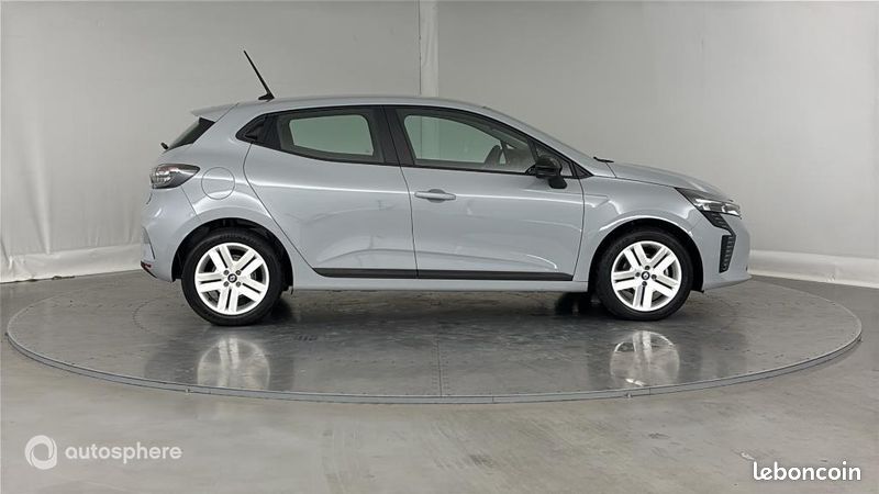 Renault Clio 1.5 Blue dCi 100ch Evolution - 24 (image 4)