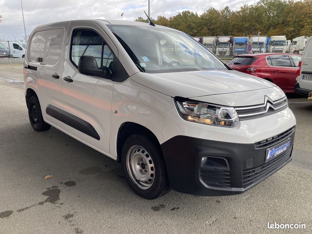 Citroen BERLINGO VAN M 650KG BLUEHDI 75 CLUB (image 4)