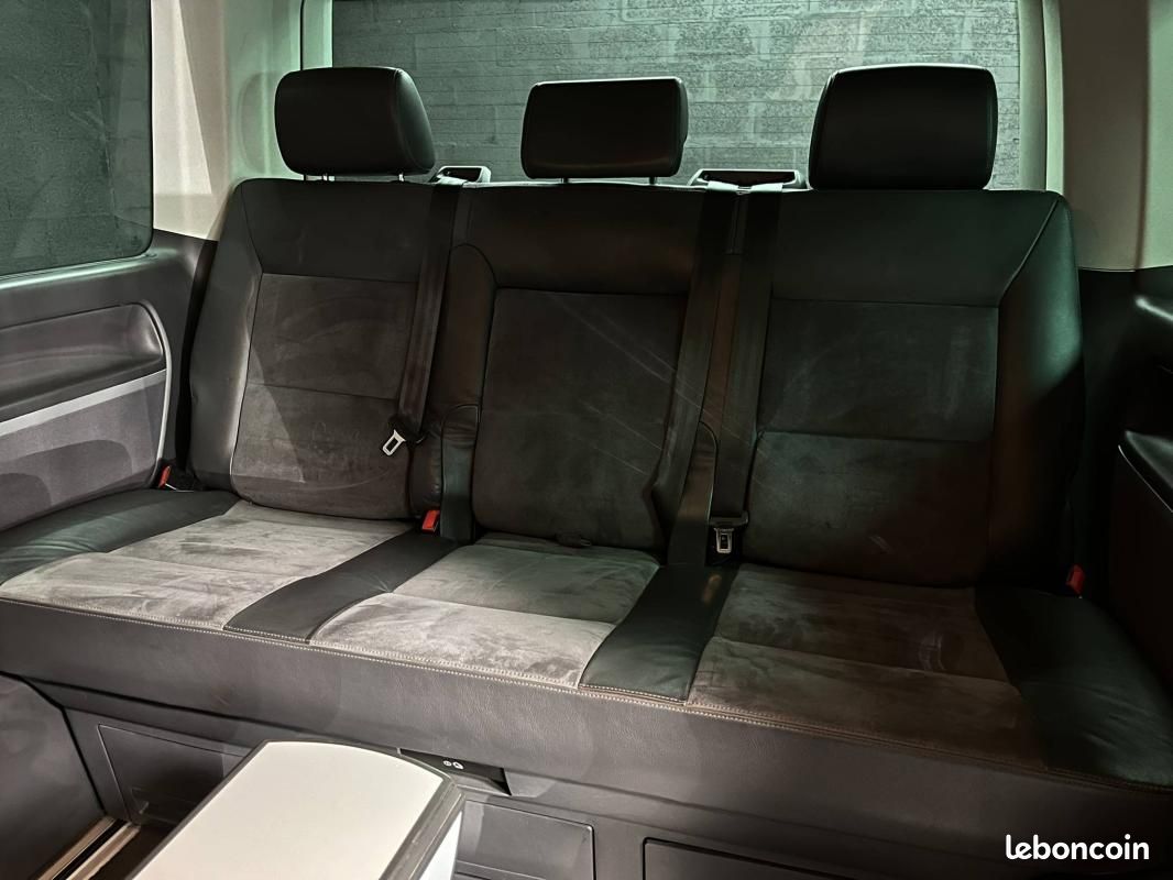 Volkswagen Multivan T5 2.0 TDI 180ch Carat 4Motion (image 15)