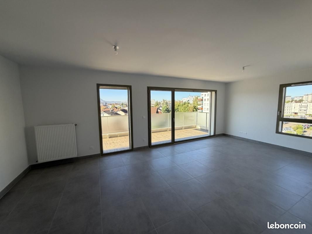 Appartement 3 pièces 69 m² · à Annecy · 69 m² · 1 870 €/mois