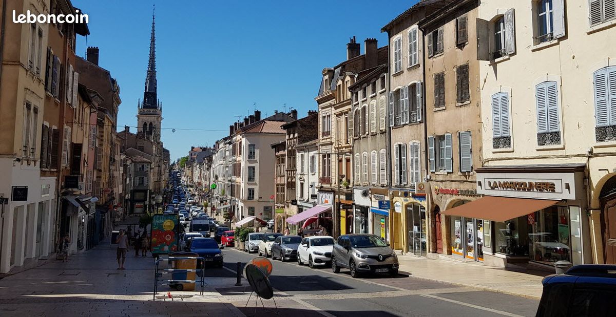 Appartement 3 pièces 54 m² · à Villefranche-sur-Saône · 54 m² · 110 000 €