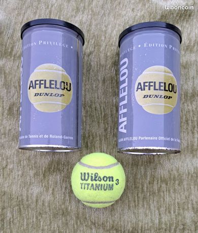 Boîte Vintage Tennis Dunlop Avec 2 Balles - Occasion