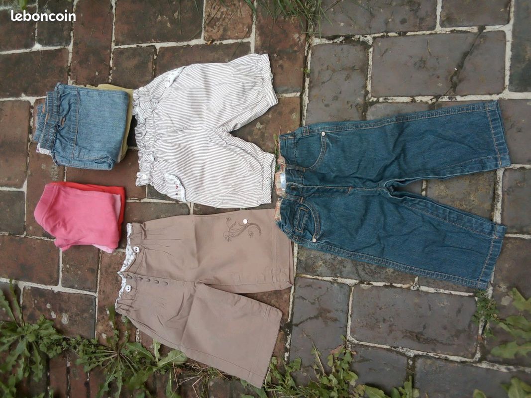 Lot de pantalons 9 mois (image 1)