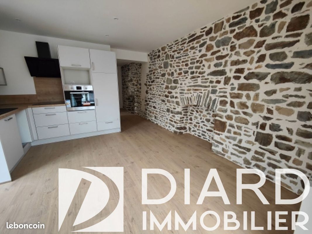 Appartement 2 pièces 45 m² · à Fougères · 45 m² · 570 €