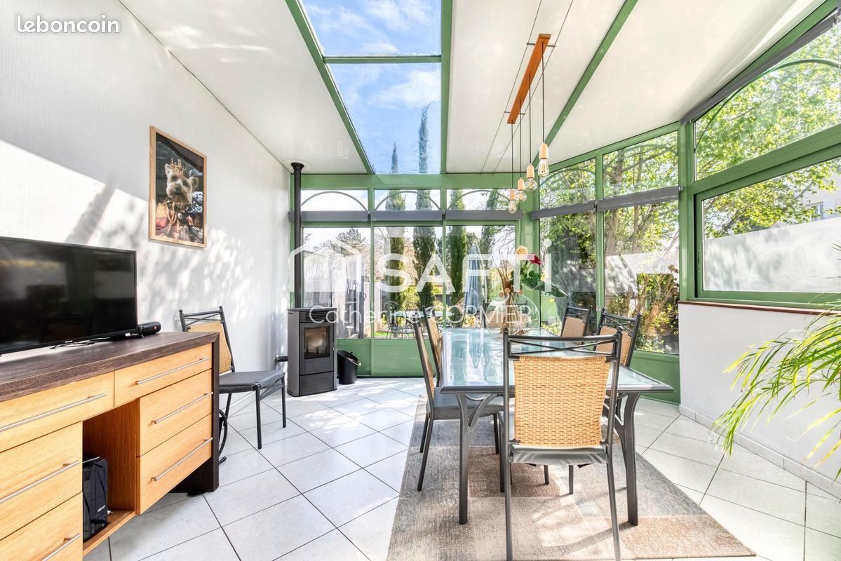 Maison 6 pièces 124 m² · à Avrillé · 124 m² · 369 500 €