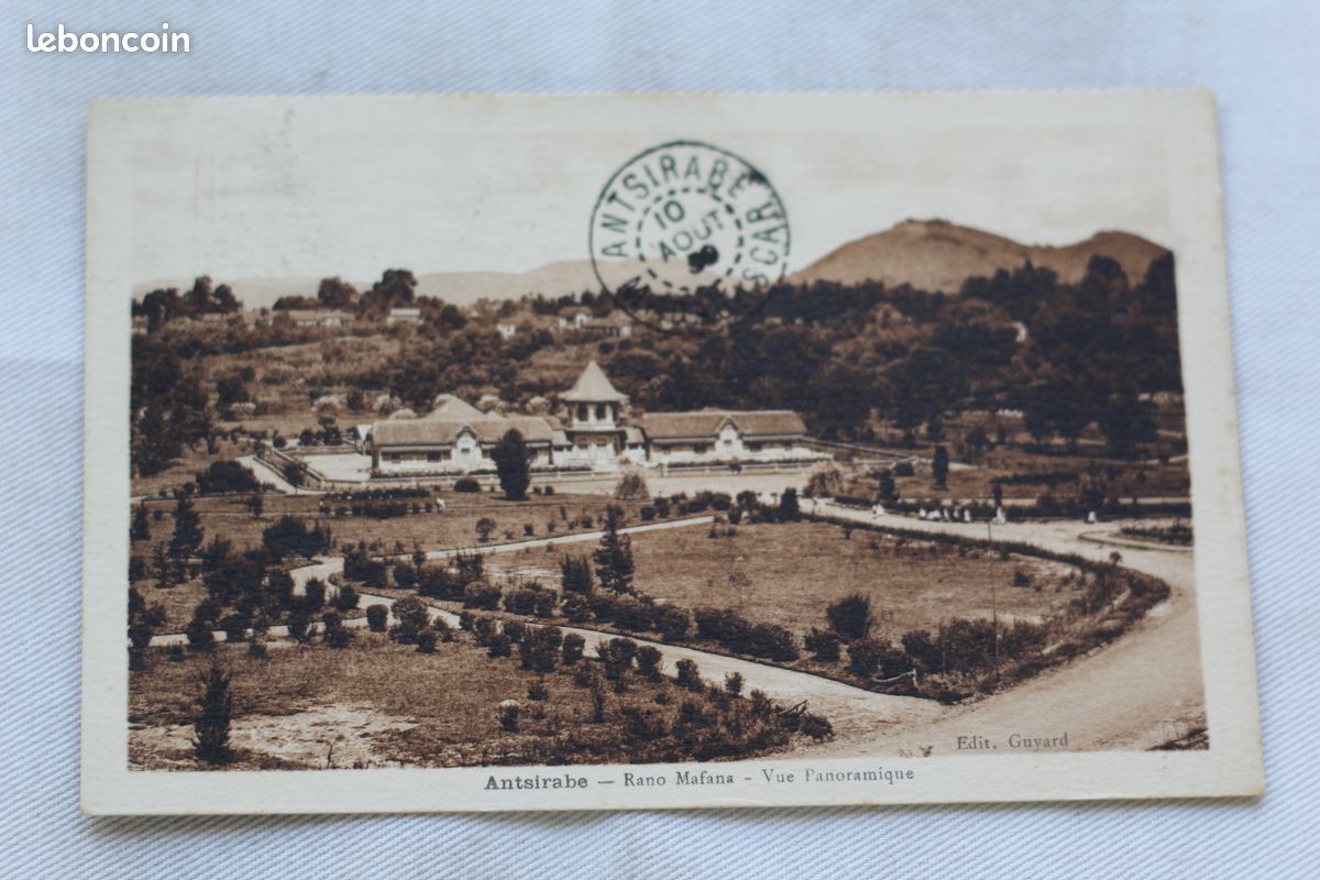 Antsirabe, Rano Mafana, vue panoramique, Madagascar, carte postale ancienne cpa, vf91 (image 1)