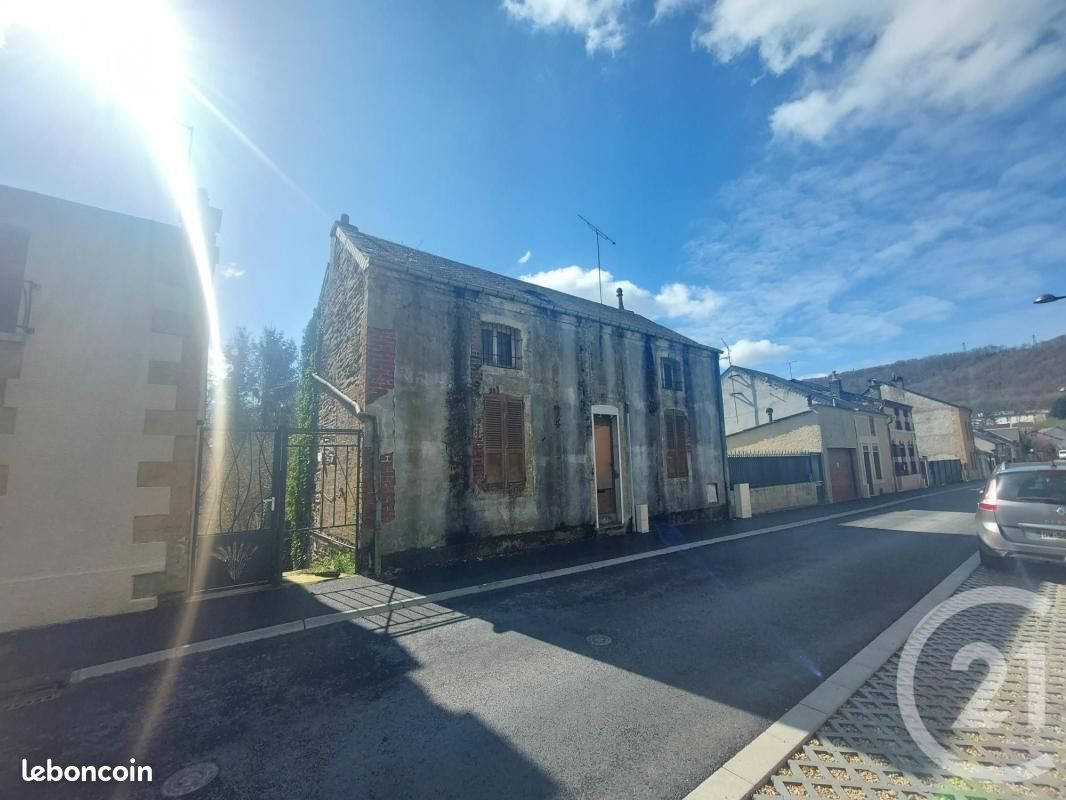Maison 3 pièces 102 m² · à Nouzonville · 102 m² · 22 500 €