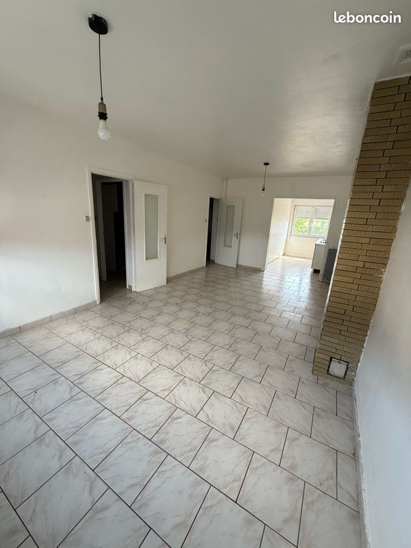 Maison 5 pièces 90 m² · à Guesnain · 90 m² · 120 000 €