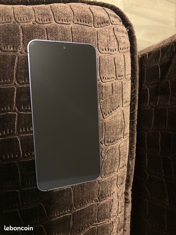 Samsung s24 (image 1)