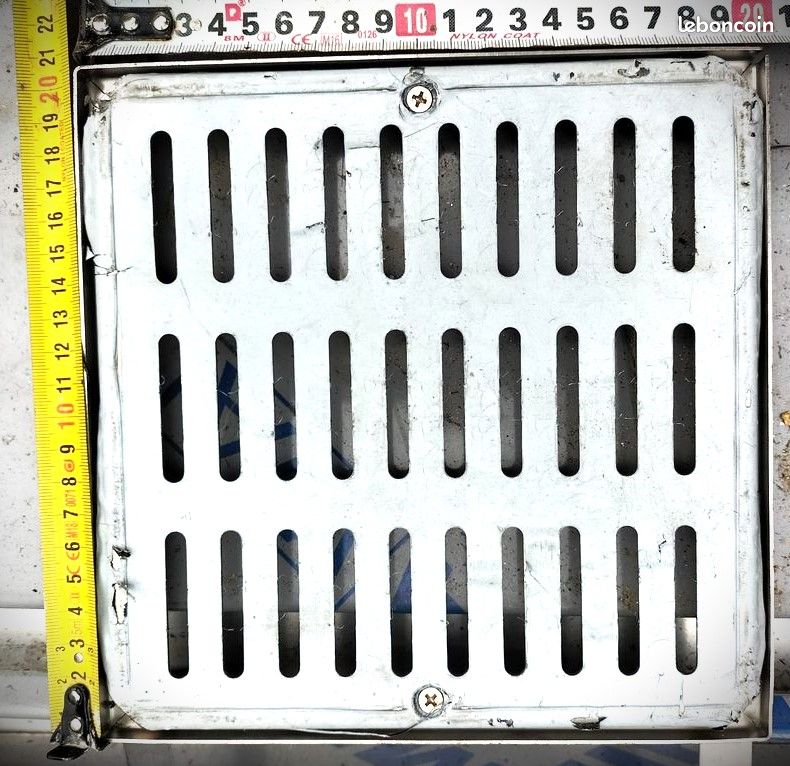 Grilles neuves en inox (image 3)