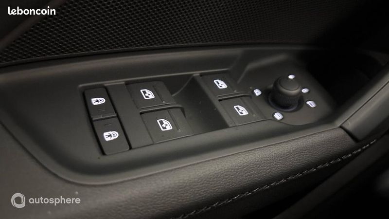 Audi A3 Sportback 35 TFSI 150ch Mild Hybrid S line S tronic 7 (image 27)