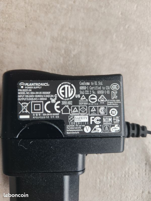 Chargeur rapide micro USB600mA (image 4)