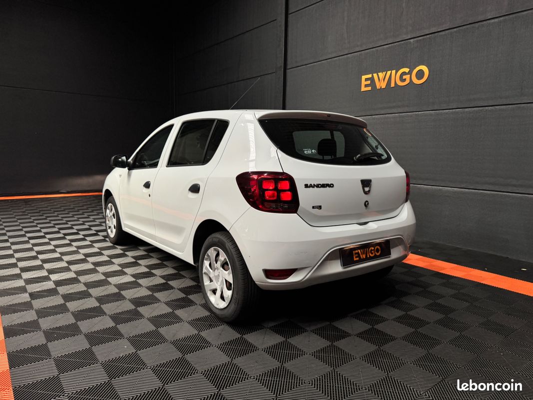DACIA SANDERO 1.5 DCI 75Ch - AMBIANCE - CLIM - BLUETOOTH - ENTRETIEN CONSTRUCTEUR - GARANTIE 6 MOIS (image 14)
