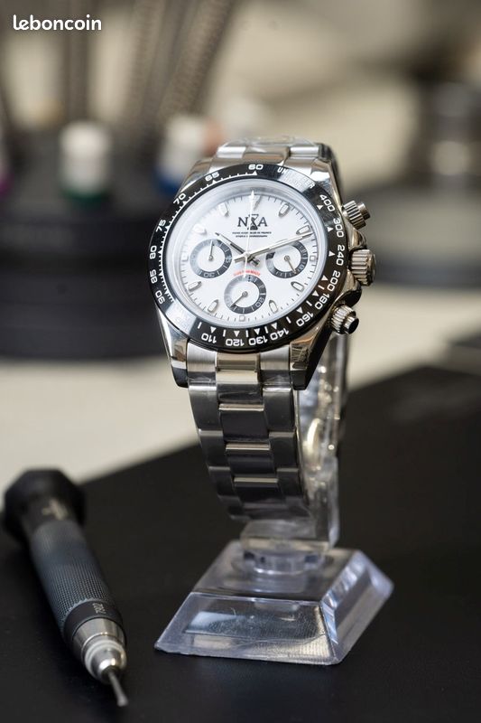 N.A Timekeeping - Chronographe Racing Lunette céramique cadran Blanc "PANDA" Bracelet Acier (image 1)