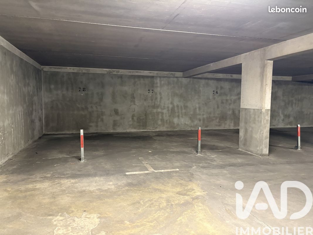 Parking 12 m² · à Montpellier · 12 m² · 18 600 €