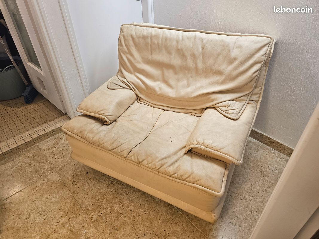Fauteuil en cuir design affaire à saisir (image 1)