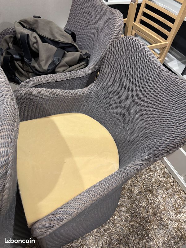 Chaises en résine tissée (image 3)