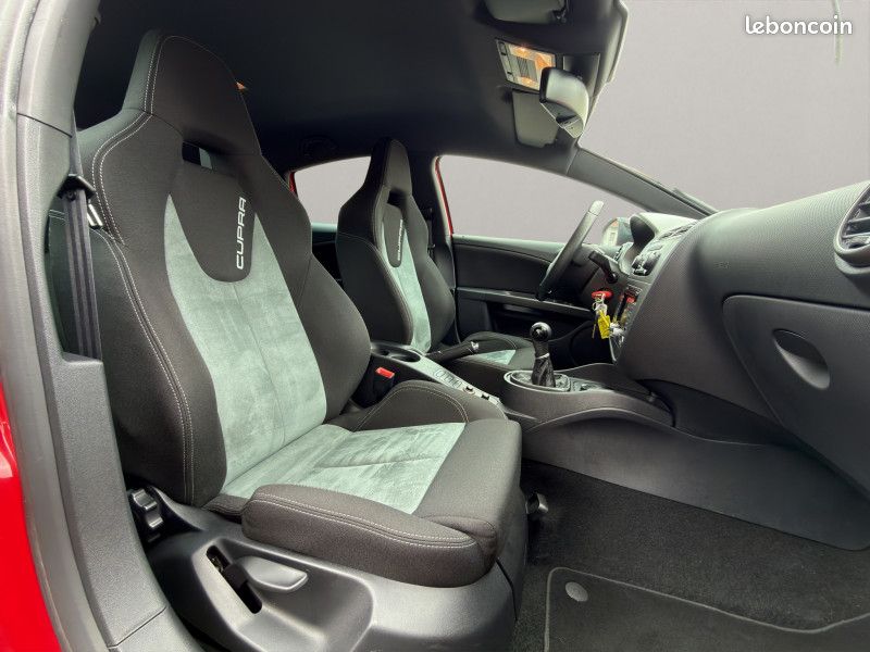 Seat LEON 2.0 TSI 265CH CUPRA-R (image 12)