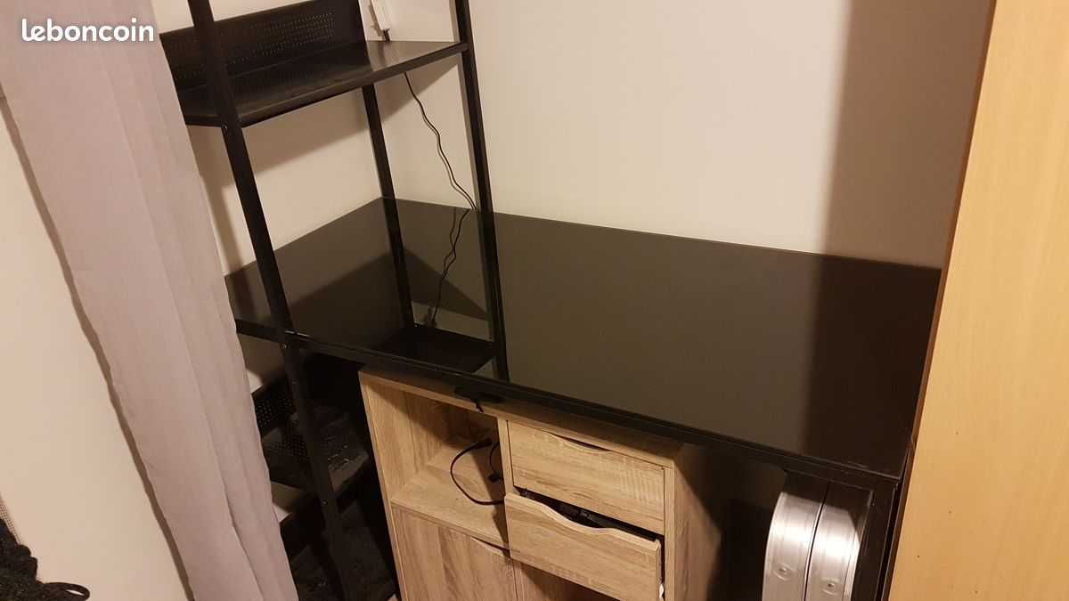 Bureau (image 3)
